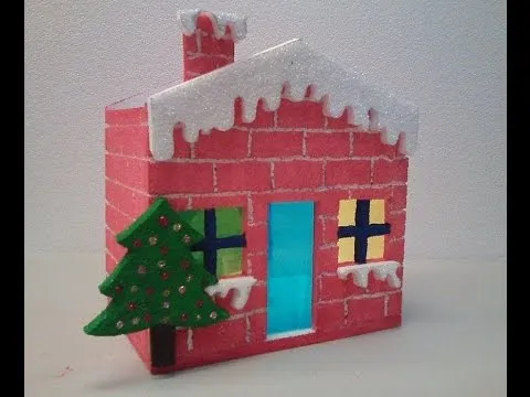 Casa Navideña - Casa para alumbrado ( moldes farol) Parte 1 - YouTube Casa Navideña - Casa para alumbrado ( moldes farol) Parte 1 - YouTube