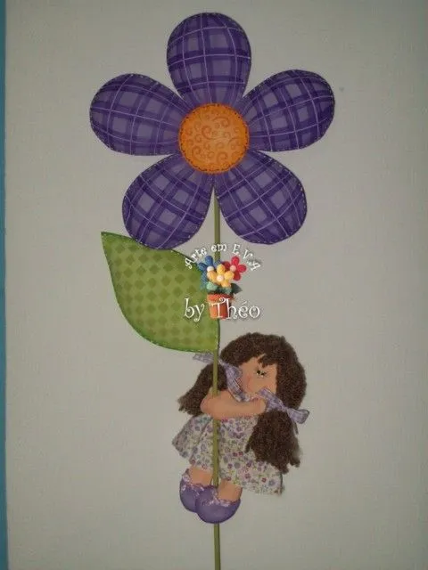 LA CASA DE TITA: MUÑECA CON FLOR