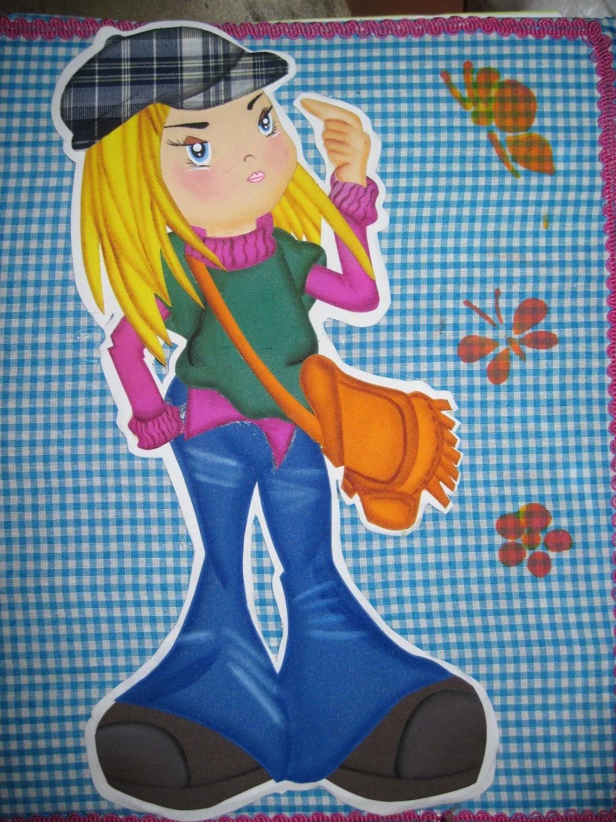 LA CASITA DE LAS MANUALIDADES MARISELA: Carpeta juvenil