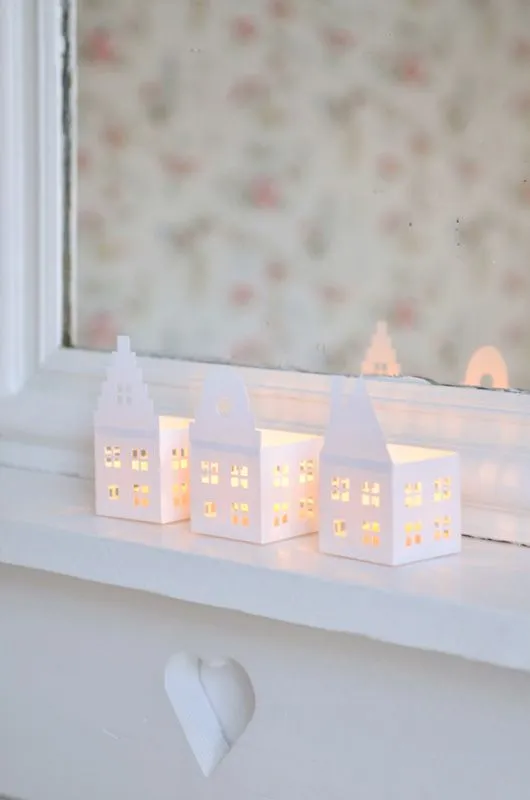 Casitas de luces para decorar - Guía de MANUALIDADES Casitas de luces para decorar - Guía de MANUALIDADES