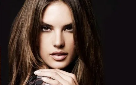 Castaño: el color del momento | Web de la Belleza Castaño: el color del momento | Web de la Belleza