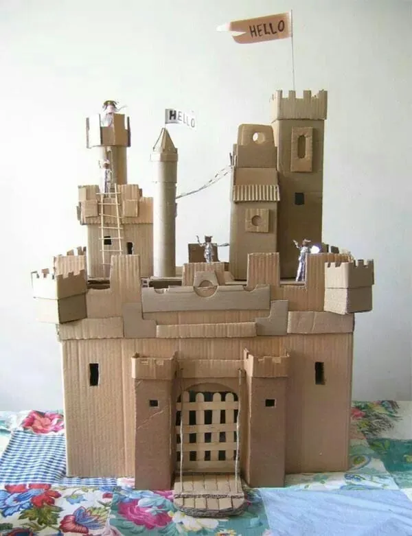 Castillo de carton | Cardboard castle, Castle crafts, Castle project