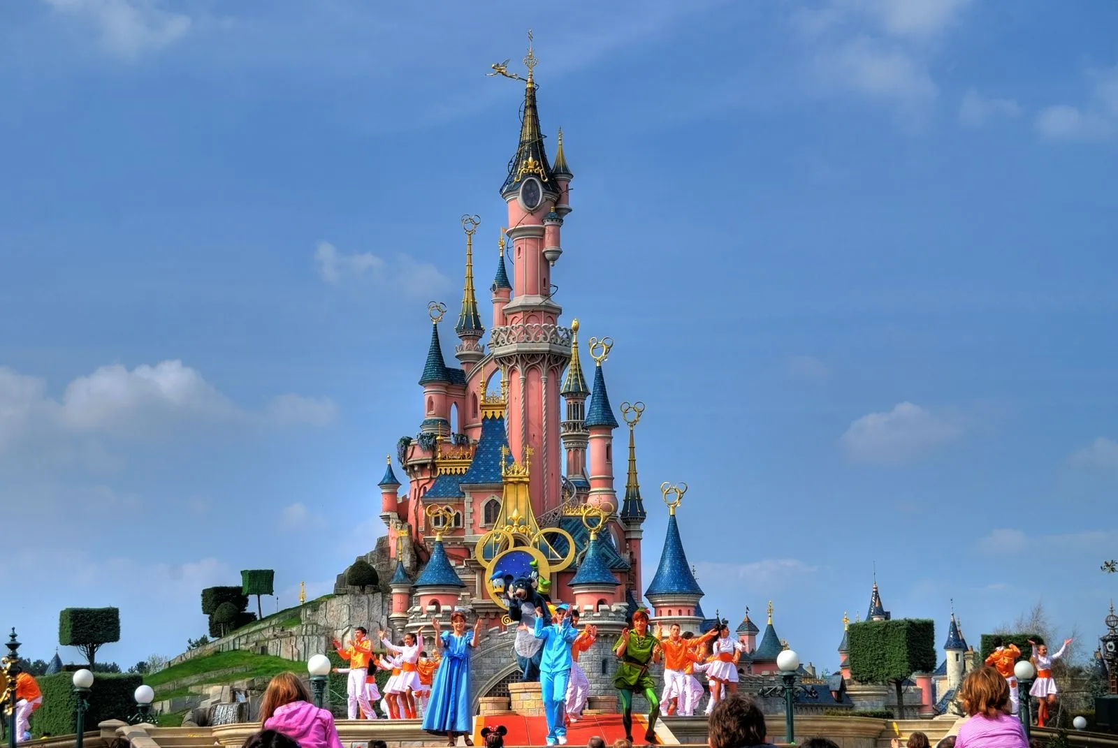 Castillo de Disney en caricatura - Imagui Castillo de Disney en caricatura - Imagui