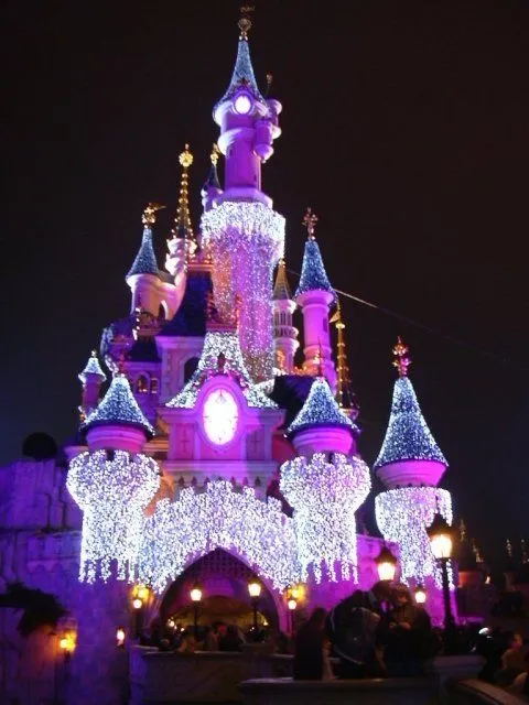 Castillo Disney princesas - Imagui