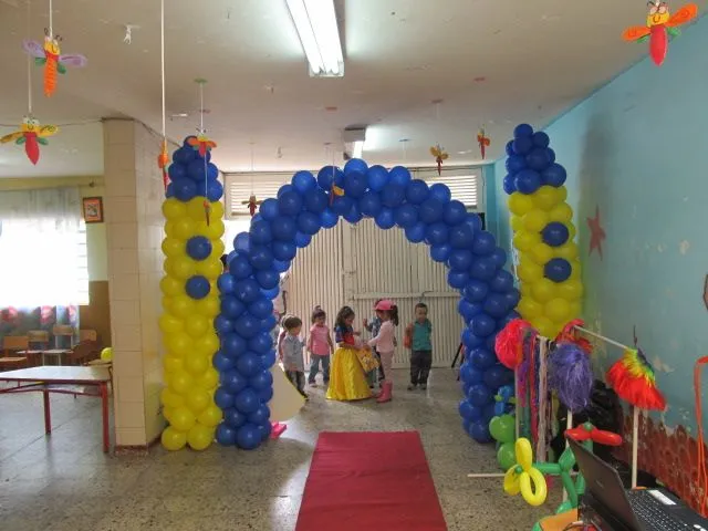 CASTILLOS DE GLOBOS|Recreacionistas Medellin |Fiestas infantiles