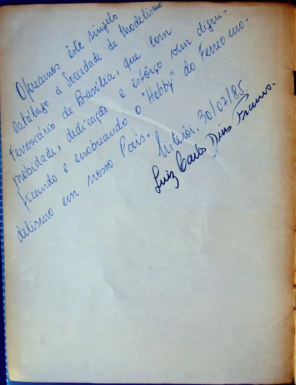 Catálogo Miniaturas Artesanais de itens para maquetes | por uma ...