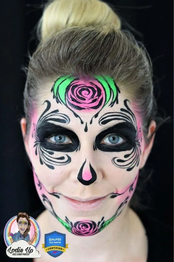 Catrina Impecable o Máscara del Día de Muertos: Paso a Paso - International  Face Painting School