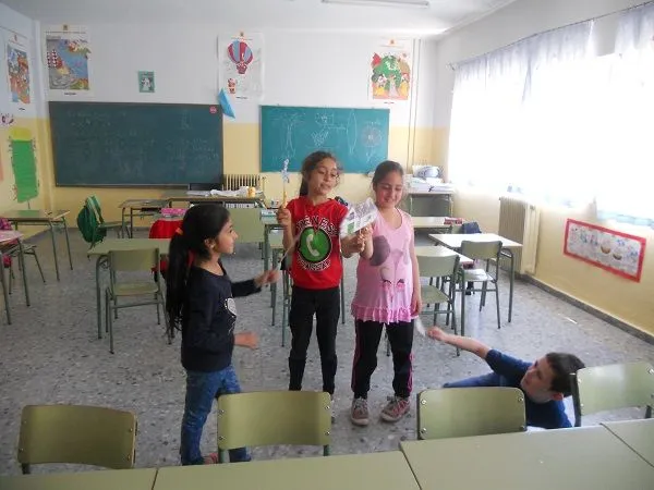 CEIP GABRIEL Y GALÁN: HACIENDO TEATRO CON LOS "TRES CERDITOS" EN ...