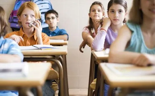 El celular en la escuela: ¿agente distractivo o herramienta ... El celular en la escuela: ¿agente distractivo o herramienta ...