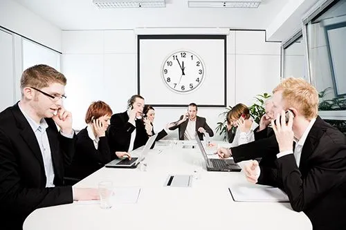 PERSONAS HABLANDO POR TELÉFONO DIBUJOS - Imagui