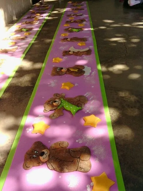 Cenefas en foami | dcoraciones | Pinterest