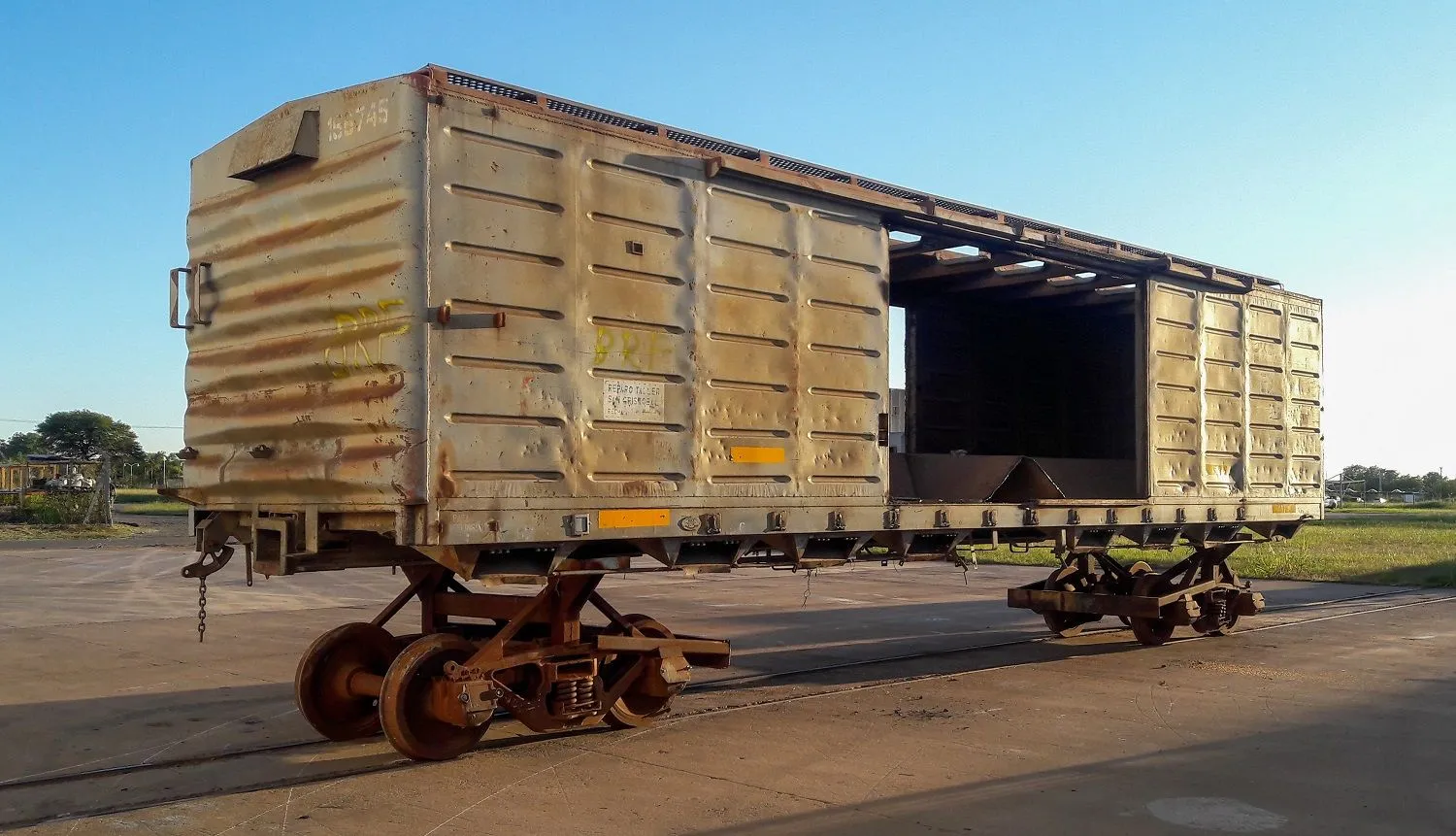 Un centenar de vagones que estaban abandonados serán reparados en talleres ferroviarios nacionales | Rieles Multimedio Un centenar de vagones que estaban abandonados serán reparados en talleres ferroviarios nacionales | Rieles Multimedio