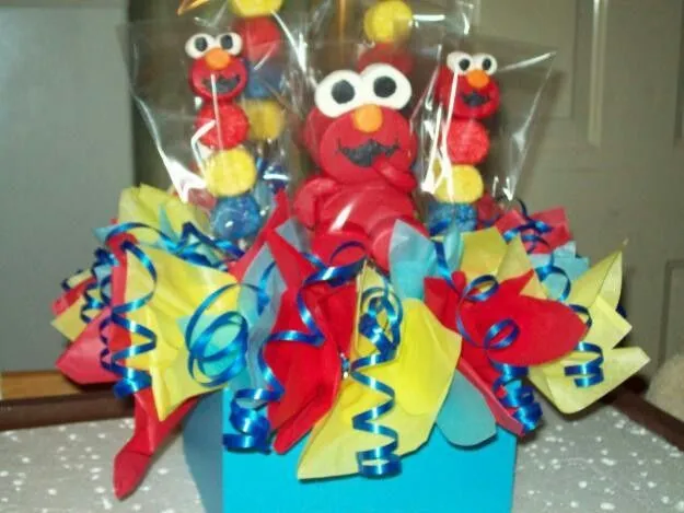 Centro de mesa elmo | fiestas infantiles | Pinterest | Mesas