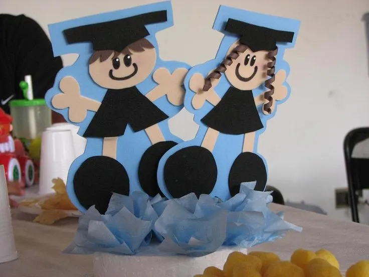 CENTRO DE MESA GRADUACION - FIESTAIDEAS. | GRADOS | Pinterest ...