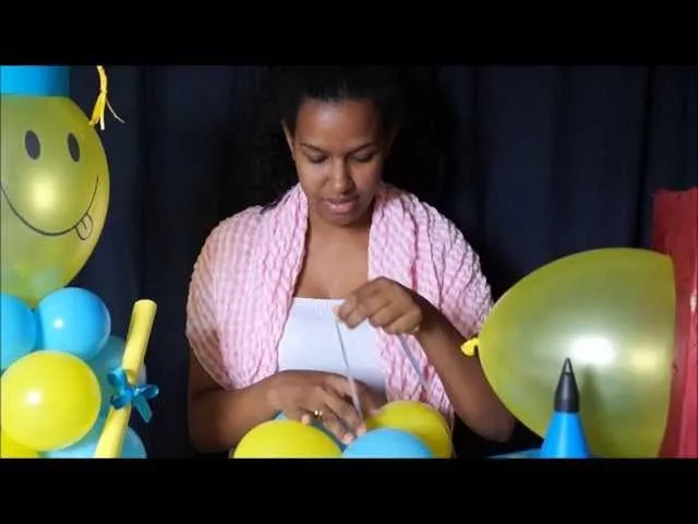 centro de mesa para graduacion en globos - YouTube centro de mesa para graduacion en globos - YouTube