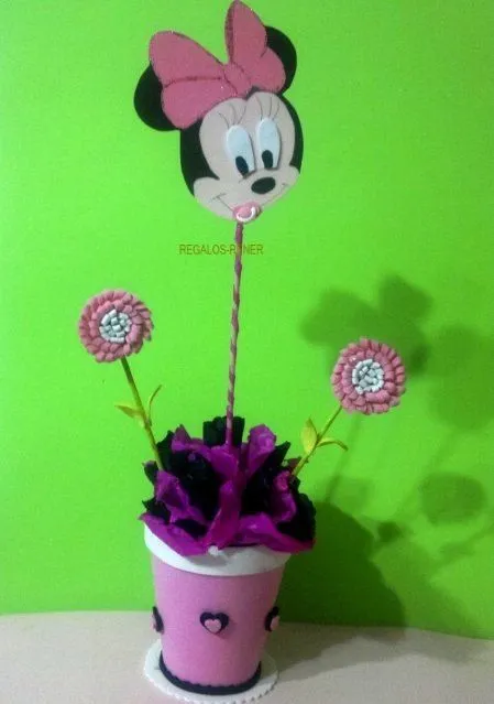 Centro de mesa Minnie bebé en foami / goma eva | Adornos para ... Centro de mesa Minnie bebé en foami / goma eva | Adornos para ...