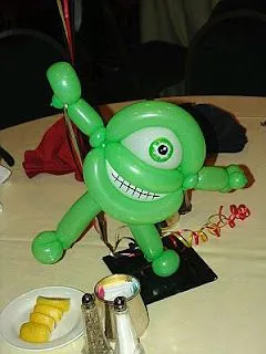 Centro de mesa de monster inc - Imagui