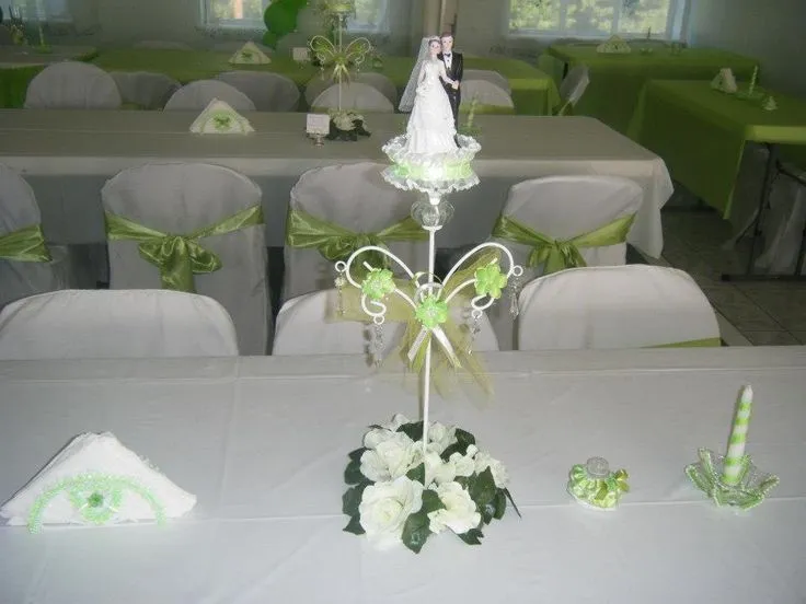 Centro de mesa en verde limón para boda | La boda de mis sueños ...