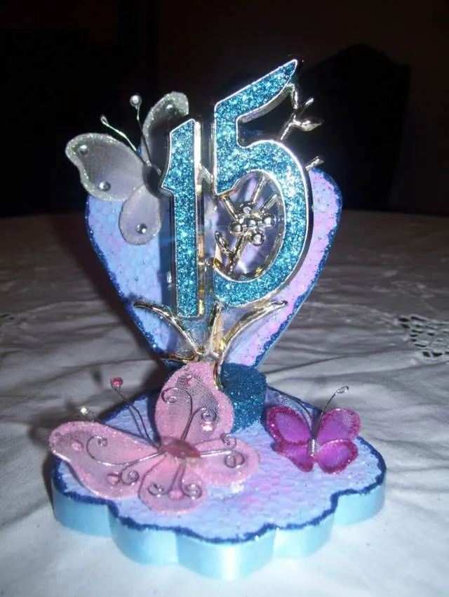 Centros de mesa para 15 años: una decoración preciosa