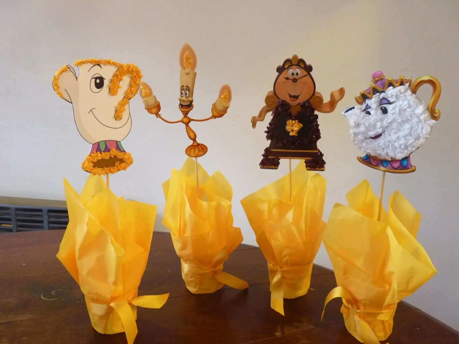Encanto de Hadas: Centros de mesa de la Bella y la Bestia