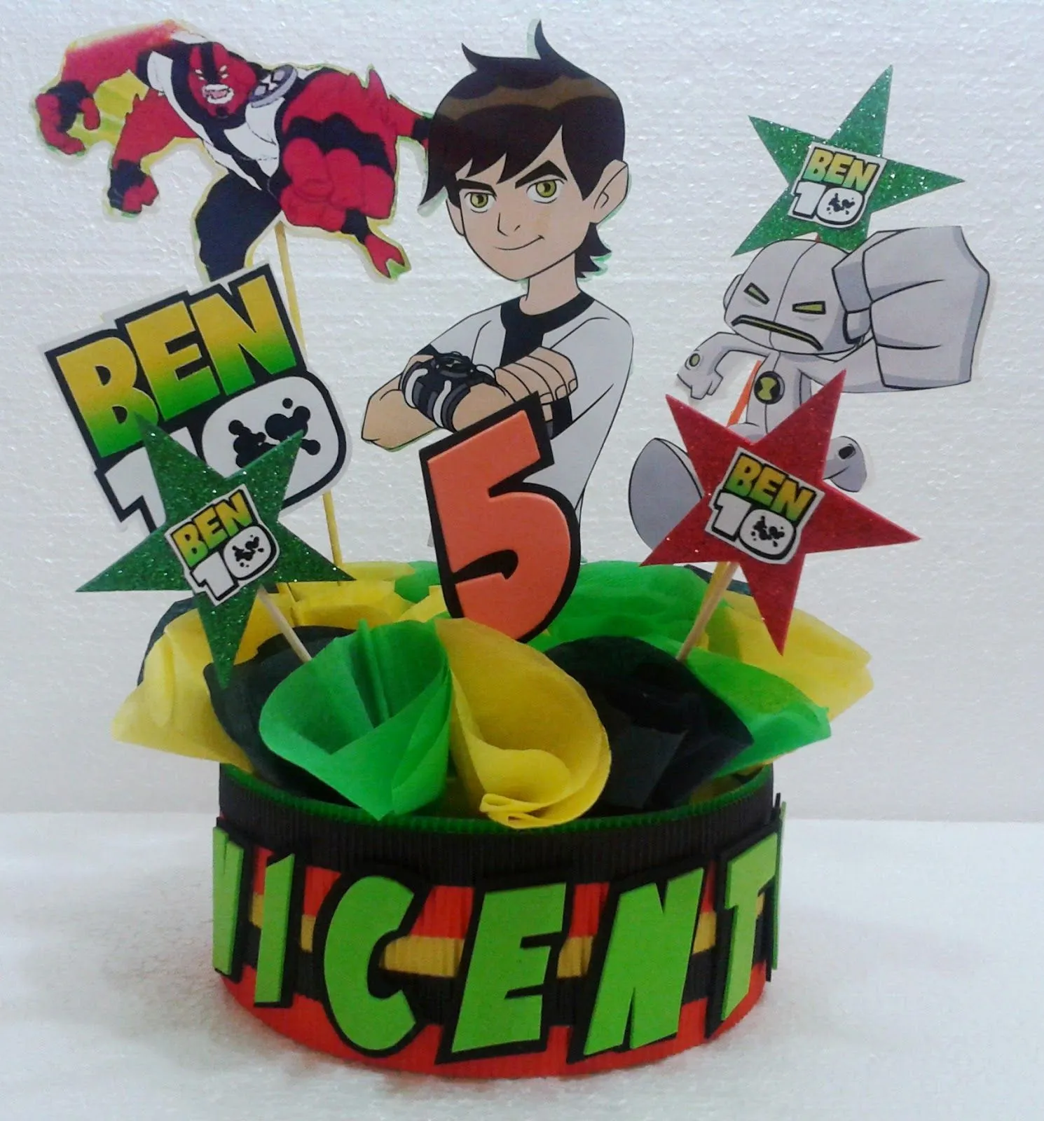 Centro de mesa de ben 10 para cumpleaños - Imagui Centro de mesa de ben 10 para cumpleaños - Imagui