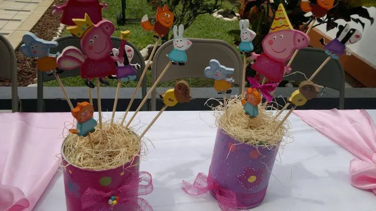 centros de mesa en madera | peppa pig Party | Pinterest | Mesas