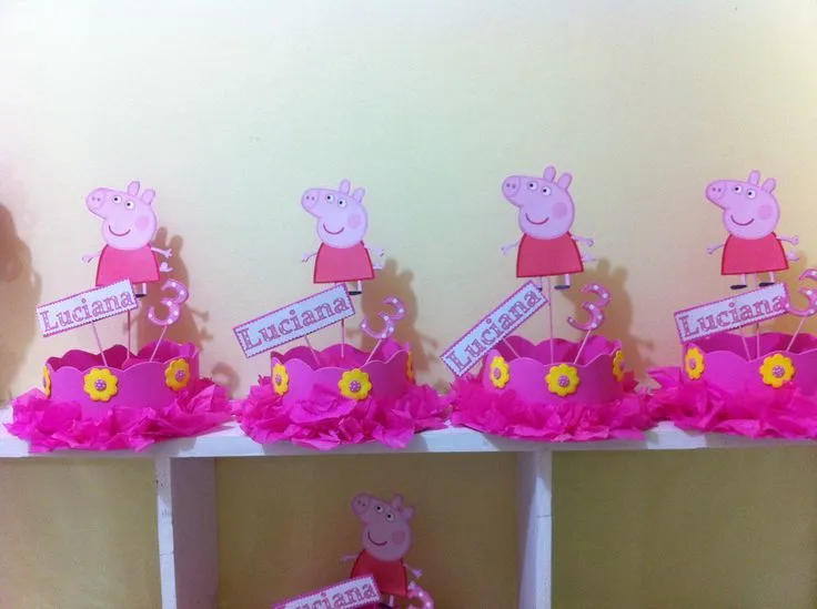 Centros de mesa de Peppa Pig #geppettows | Cumple Leia | Pinterest ...