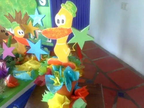 Centros d mesa pocoyo - Imagui