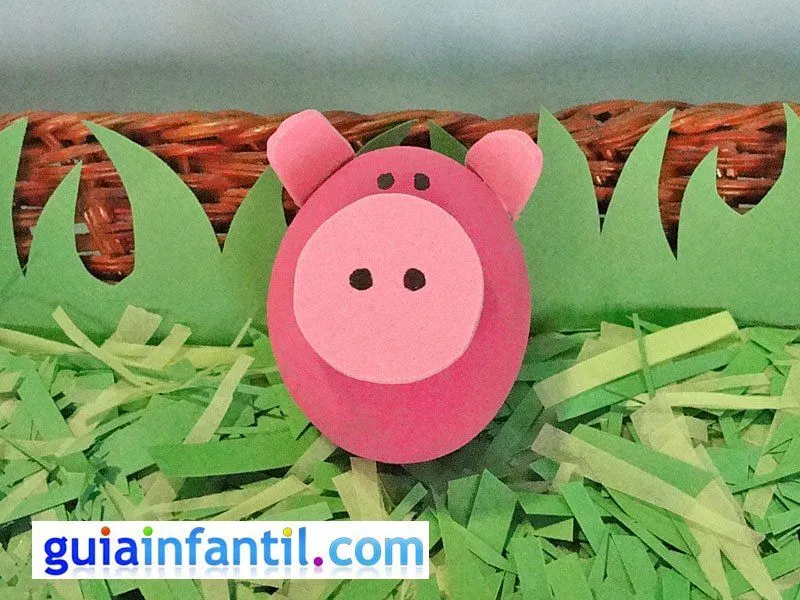 Cerdito rosa. Manualidades infantiles con huevos Cerdito rosa. Manualidades infantiles con huevos