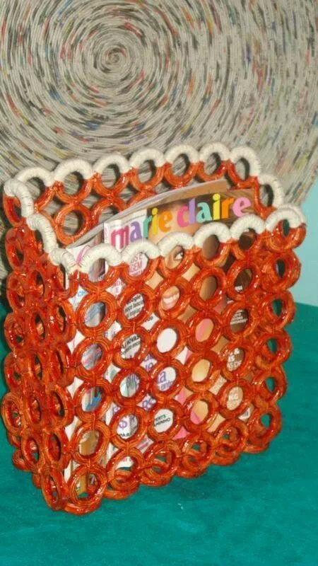 Cesta de aros de papel periódico. | MANUALIDADES | Pinterest Cesta de aros de papel periódico. | MANUALIDADES | Pinterest