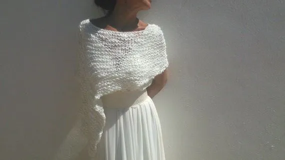 Chal de boda poncho de punto bufanda dos agujas poncho por EstherTg Chal de boda poncho de punto bufanda dos agujas poncho por EstherTg