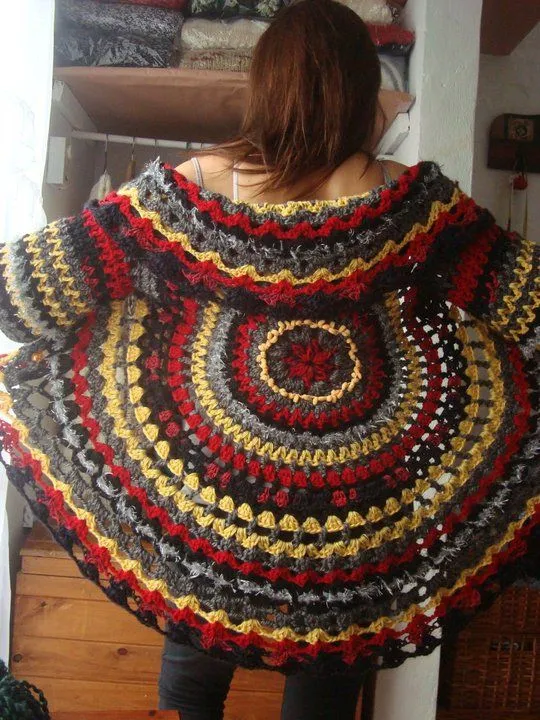 Chaleco Circular Arco Iris Patron - Patrones Crochet Chaleco Circular Arco Iris Patron - Patrones Crochet