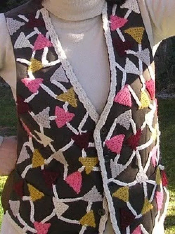 chaleco tejido a crochet | Aprender manualidades es facilisimo.
