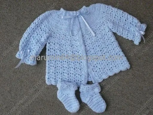 Chambritas a crochet para bebé - Imagui