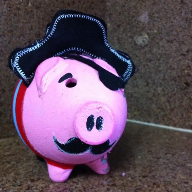 Chanchito de barro pintado a mano! | Made In Guanayork | Pinterest Chanchito de barro pintado a mano! | Made In Guanayork | Pinterest
