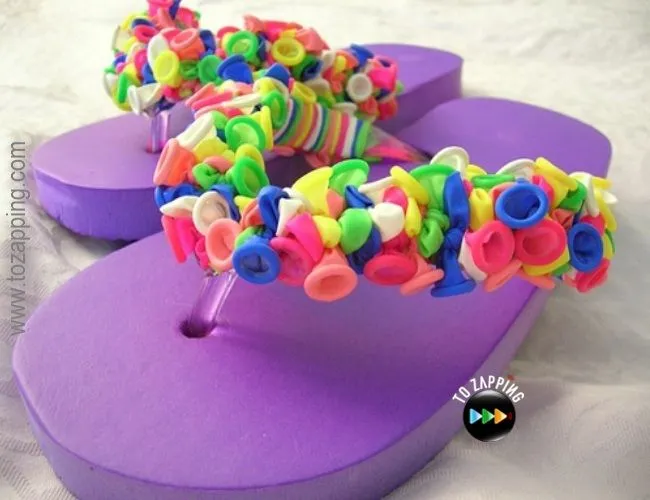 Cómo hacer chanclas decoradas con globos - Tozapping Cómo hacer chanclas decoradas con globos - Tozapping