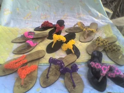 Sandalias tejidas - Imagui