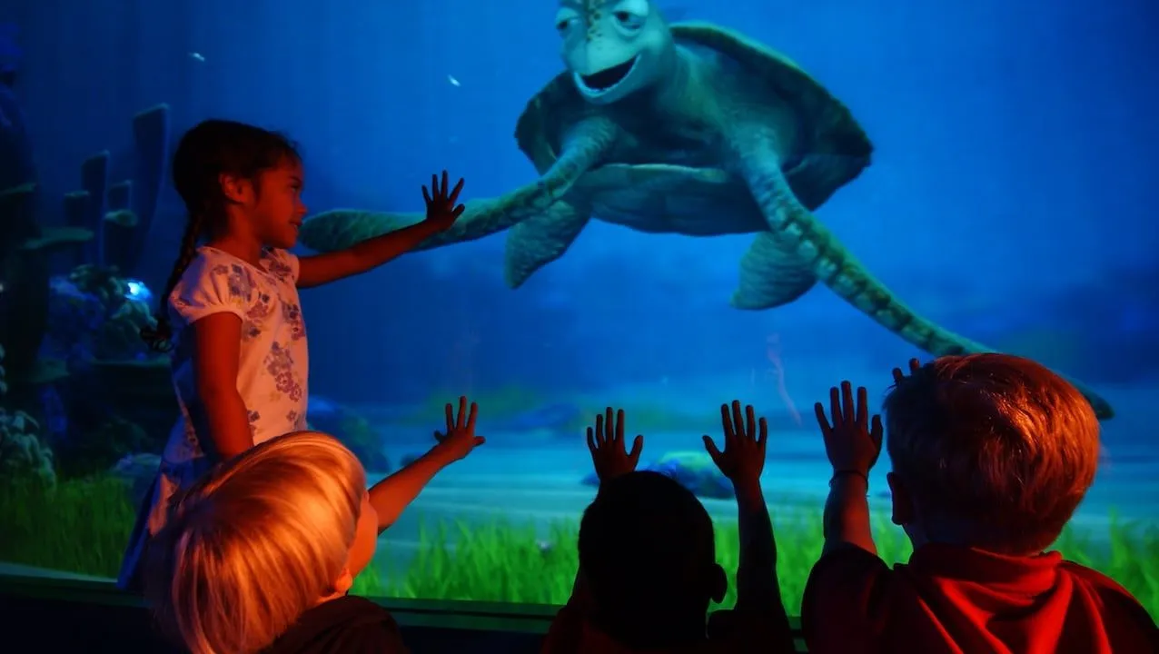 Characters from Disney•Pixar's 'Finding Dory' Join 'Turtle Talk ...