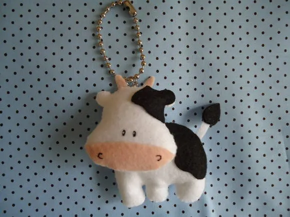 Chaveiro Vaca em Feltro | Elo7