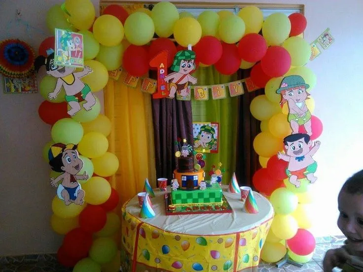 El chavo ♡♡♡ | Decoraciones con telas y globos | Pinterest