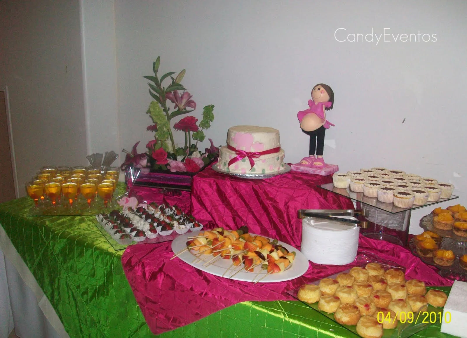 Cherry, Pasteleria Creativa: Mesa de Postres para Baby Shower