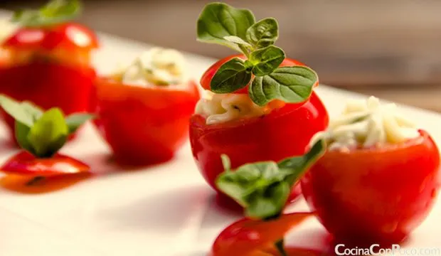 Cherrys rellenos de queso crema al cilantro : Fiancee Bodas