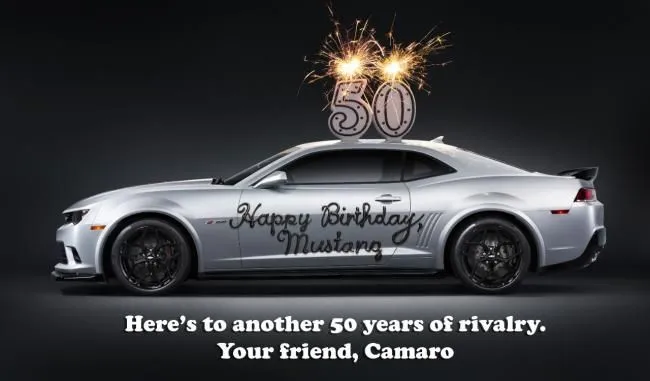 El Chevrolet Camaro felicita al Ford Mustang por su 50 cumpleaños ... El Chevrolet Camaro felicita al Ford Mustang por su 50 cumpleaños ...