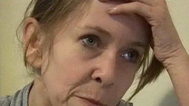 La chica de 16 años que aparenta tener 60 - ABC. La chica de 16 años que aparenta tener 60 - ABC.