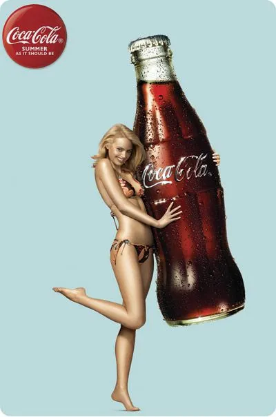 Chica rubia en publicidad de Coca Cola, Nueva Zelanda. Chica rubia en publicidad de Coca Cola, Nueva Zelanda.
