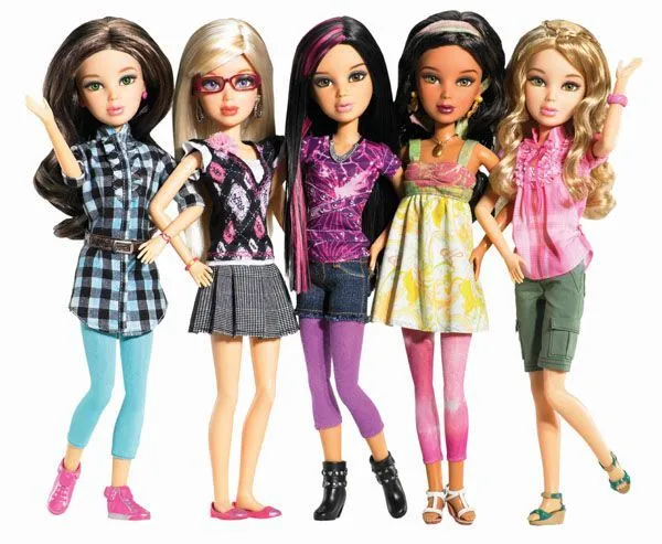 Chicas desenfadadas y muy 'cool', las nuevas muñecas del S. XXI ... Chicas desenfadadas y muy 'cool', las nuevas muñecas del S. XXI ...