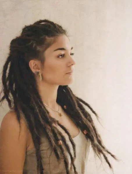 Chicas lindas con rastas – Marcianos