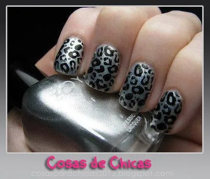 Cosas de Chicas: Manicure atigrado :D