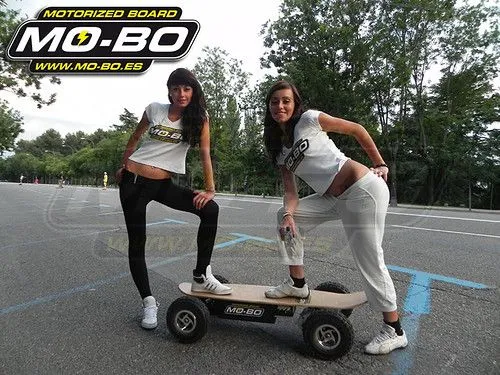 Chicas-Skate-Mo-bo-Madrid-skate-electrico - a photo on Flickriver