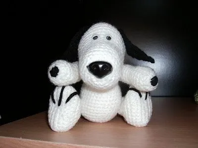 Chicas aqui le spresente a mi Snoopy, mil gracias Virginia por el ...